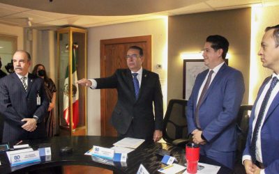 Rinde protesta Mario Mata como nuevo Director Ejecutivo de JCAS; se reúne con la Gobernadora