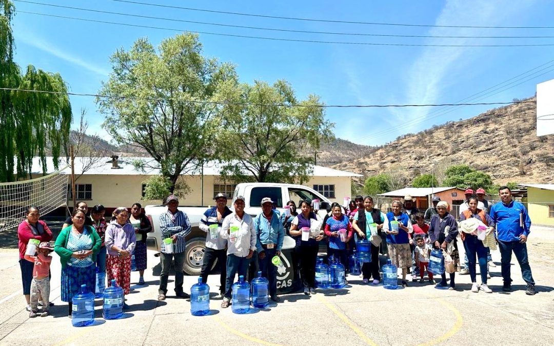Se lleva a cabo jornada de desinfección y revisión de la calidad del agua en Guadalupe y Calvo.