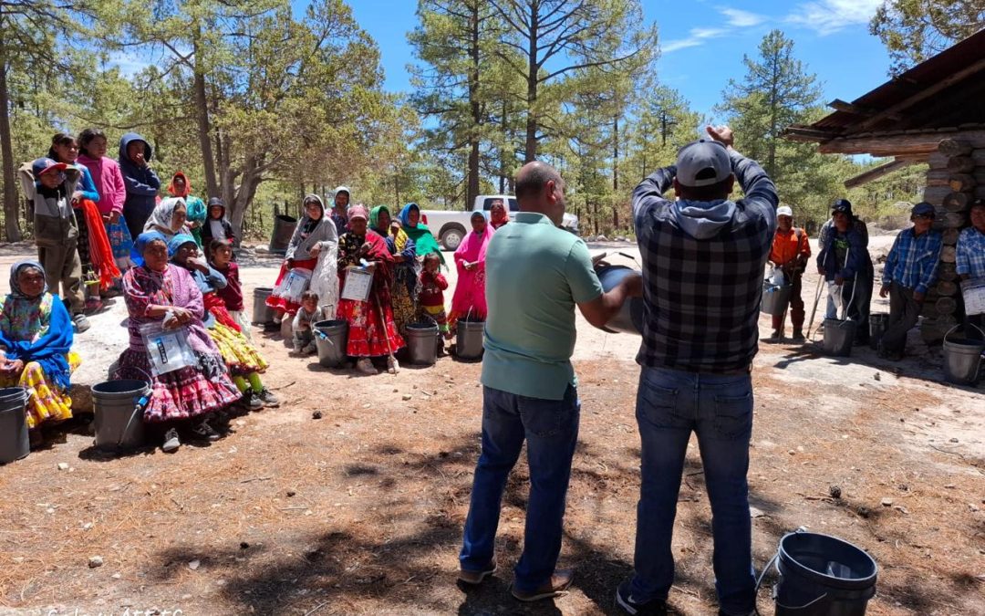 Lleva JCAS filtros y agua potable a la Sierra Tarahumara