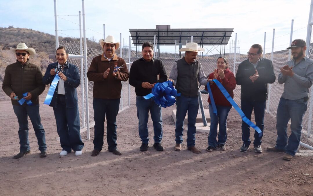 Inaugura JCAS pozo de agua potable en Rancho de Peña, Santa Isabel
