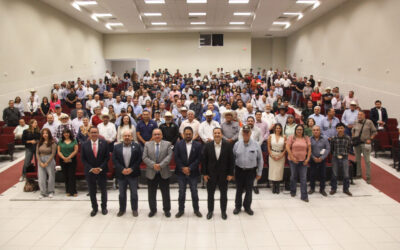 Imparte titular de la JCAS conferencia “Riego Regenerativo y Recuperación de Acuíferos” 